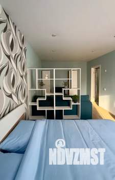 1-к квартира, посуточно, 49м2, 11/16 этаж