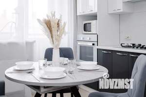 1-к квартира, посуточно, 62м2, 5/5 этаж