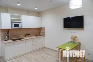 Студия квартира, посуточно, 30м2, 19/19 этаж