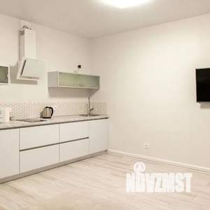 Студия квартира, посуточно, 30м2, 16/19 этаж