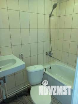 Студия квартира, посуточно, 15м2, 1/5 этаж