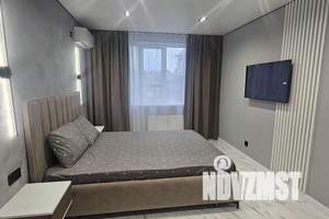 1-к квартира, посуточно, 39м2, 4/18 этаж