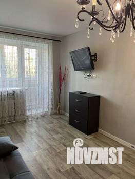 1-к квартира, посуточно, 53м2, 1/1 этаж