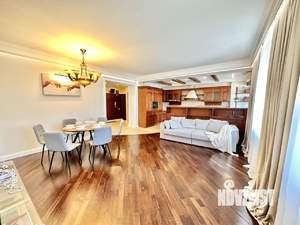 2-к квартира, посуточно, 140м2, 1/1 этаж