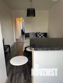 1-к квартира, посуточно, 35м2, 5/10 этаж