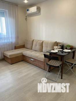 Студия квартира, посуточно, 30м2, 7/23 этаж