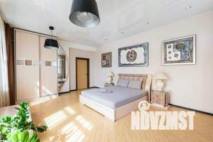 3-к квартира, посуточно, 128м2, 1/1 этаж