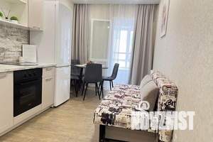1-к квартира, посуточно, 38м2, 10/10 этаж