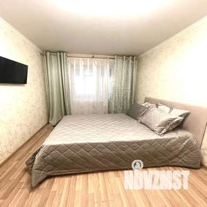 1-к квартира, посуточно, 42м2, 10/19 этаж