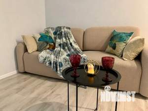 Студия квартира, посуточно, 35м2, 6/22 этаж