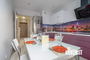 2-к квартира, посуточно, 52м2, 14/17 этаж