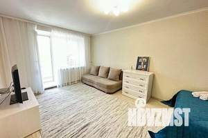 1-к квартира, посуточно, 40м2, 2/14 этаж