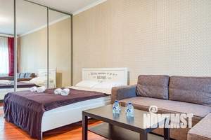 1-к квартира, посуточно, 50м2, 2/16 этаж