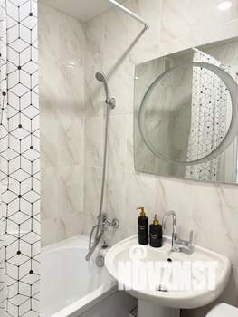 1-к квартира, посуточно, 34м2, 6/9 этаж