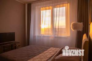 1-к квартира, посуточно, 35м2, 13/19 этаж