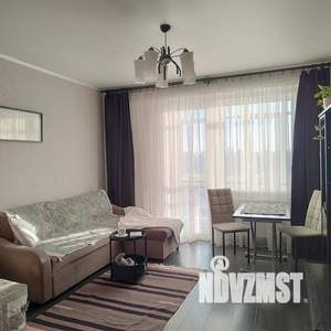 Студия квартира, посуточно, 28м2, 10/16 этаж