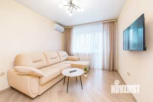 1-к квартира, посуточно, 49м2, 1/1 этаж