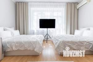 3-к квартира, посуточно, 123м2, 1/1 этаж