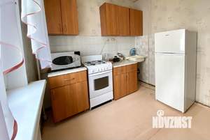 1-к квартира, посуточно, 35м2, 6/9 этаж