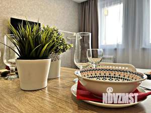 Студия квартира, посуточно, 28м2, 2/19 этаж