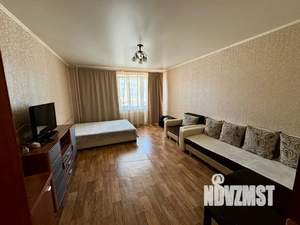 1-к квартира, посуточно, 45м2, 1/5 этаж