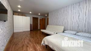 1-к квартира, посуточно, 48м2, 5/10 этаж