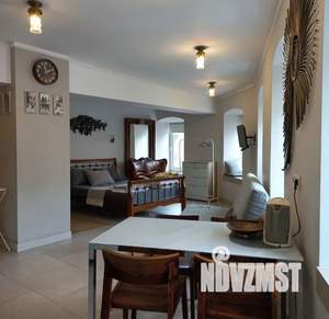 Студия квартира, посуточно, 40м2, 3/3 этаж