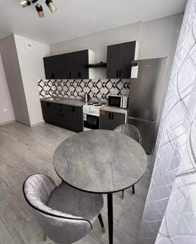 1-к квартира, на длительный срок, 42м2, 4/24 этаж