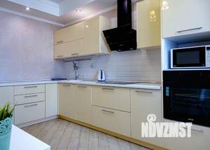 1-к квартира, посуточно, 52м2, 15/20 этаж