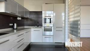 2-к квартира, посуточно, 72м2, 1/1 этаж