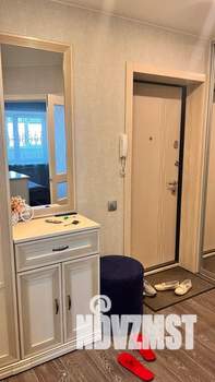 1-к квартира, посуточно, 40м2, 15/18 этаж