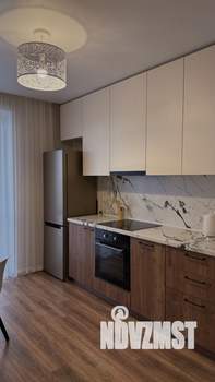 1-к квартира, посуточно, 40м2, 23/25 этаж