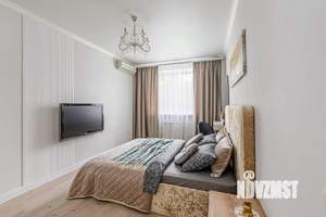 1-к квартира, посуточно, 42м2, 3/10 этаж