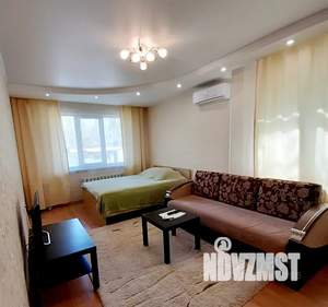1-к квартира, посуточно, 32м2, 1/5 этаж