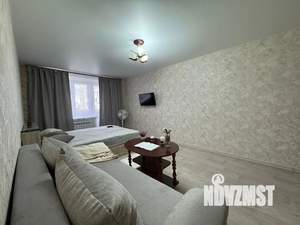 1-к квартира, посуточно, 39м2, 6/9 этаж