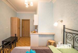 1-к квартира, посуточно, 16м2, 1/1 этаж