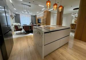 4-к квартира, на длительный срок, 150м2, 3/5 этаж