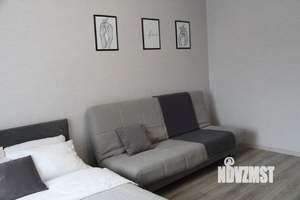 1-к квартира, посуточно, 38м2, 1/1 этаж