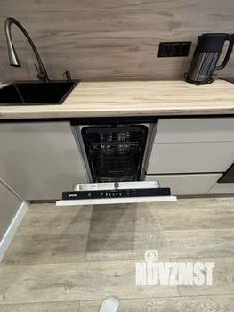 Студия квартира, посуточно, 37м2, 11/21 этаж