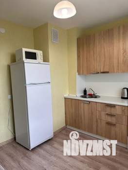 1-к квартира, посуточно, 44м2, 10/18 этаж