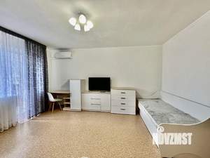 1-к квартира, посуточно, 56м2, 4/5 этаж