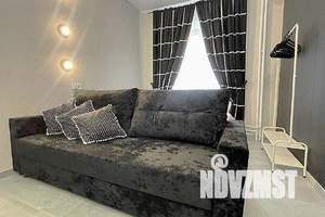 1-к квартира, посуточно, 32м2, 2/19 этаж