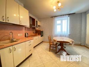 2-к квартира, на длительный срок, 80м2, 10/17 этаж