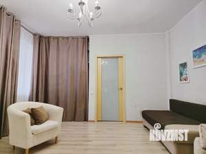 1-к квартира, посуточно, 37м2, 1/1 этаж