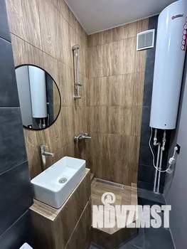 Студия квартира, посуточно, 16м2, 1/5 этаж