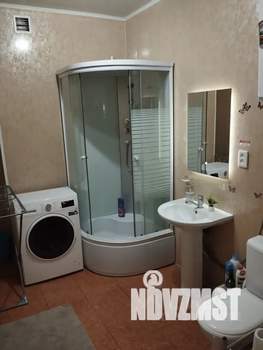 1-к квартира, посуточно, 60м2, 1/25 этаж