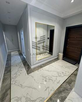 3-к квартира, на длительный срок, 130м2, 4/5 этаж