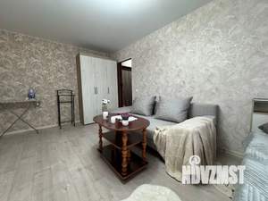 1-к квартира, посуточно, 39м2, 6/9 этаж