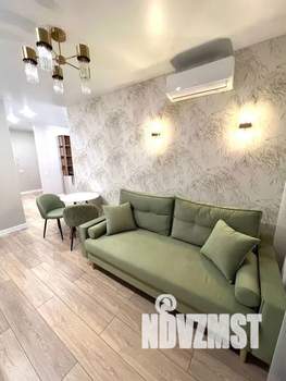 Студия квартира, посуточно, 37м2, 24/25 этаж