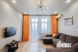 1-к квартира, посуточно, 58м2, 1/1 этаж